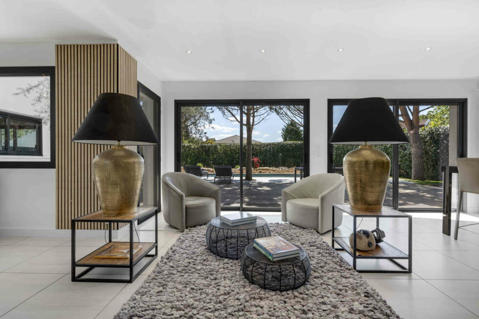 Salon : Villa de luxe au bord du Lac Léman & de Genève